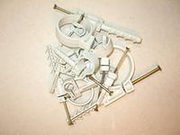 Хомут (обойма) д/тр. кабеля с шурупом 