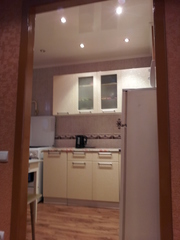 Сдам  ПО МЕСЯЦАМ,  евроремонт,  11 мкр.