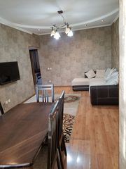 продам 5-комнатную квартиру