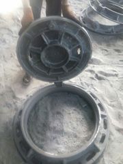 Люки чугунные ГОСТ 3634-99 с запорным устройством