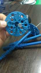 Крепеж для утепления домов