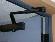 Доводчики дверные,  установка 